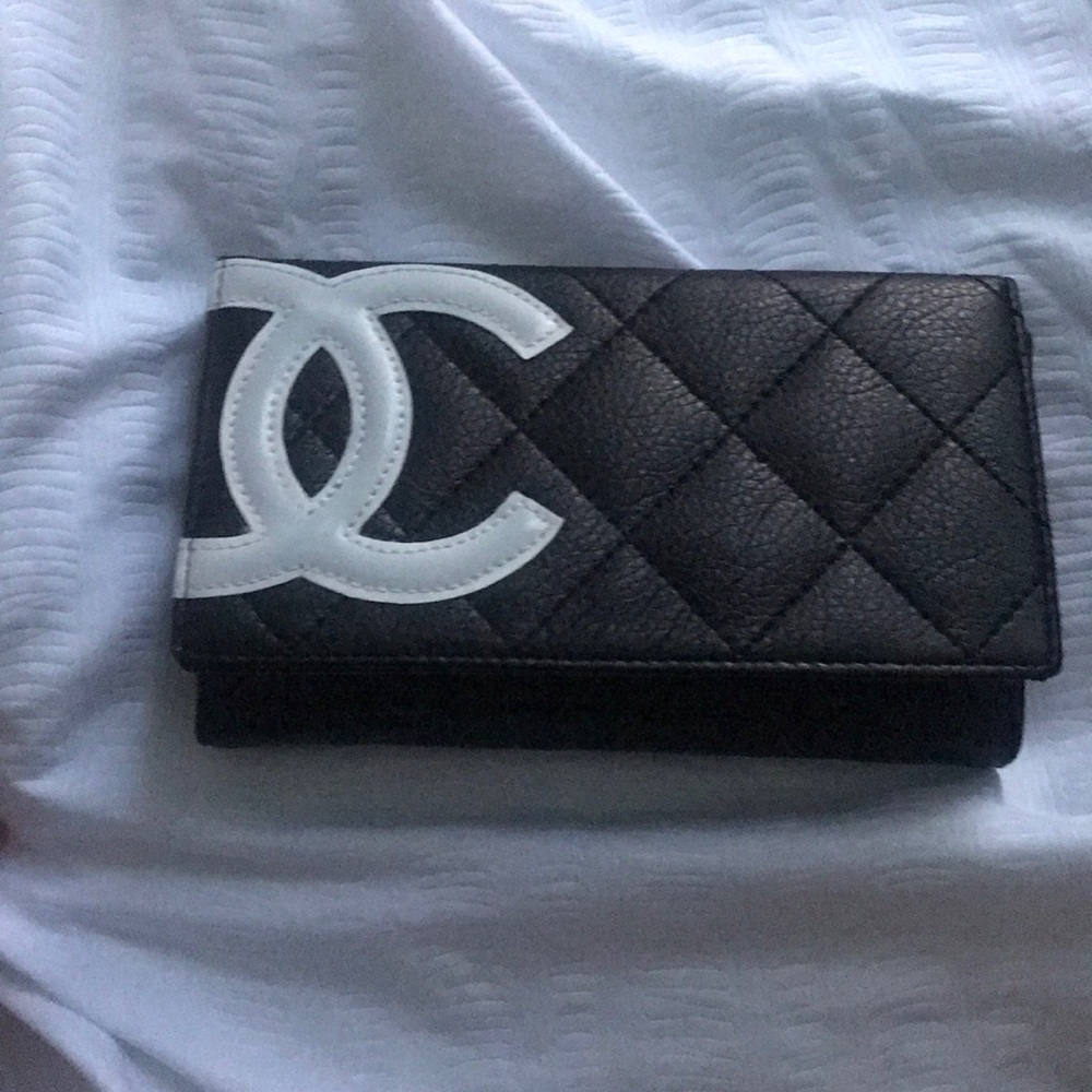 Chanel wallet